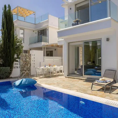 Villa Zoe